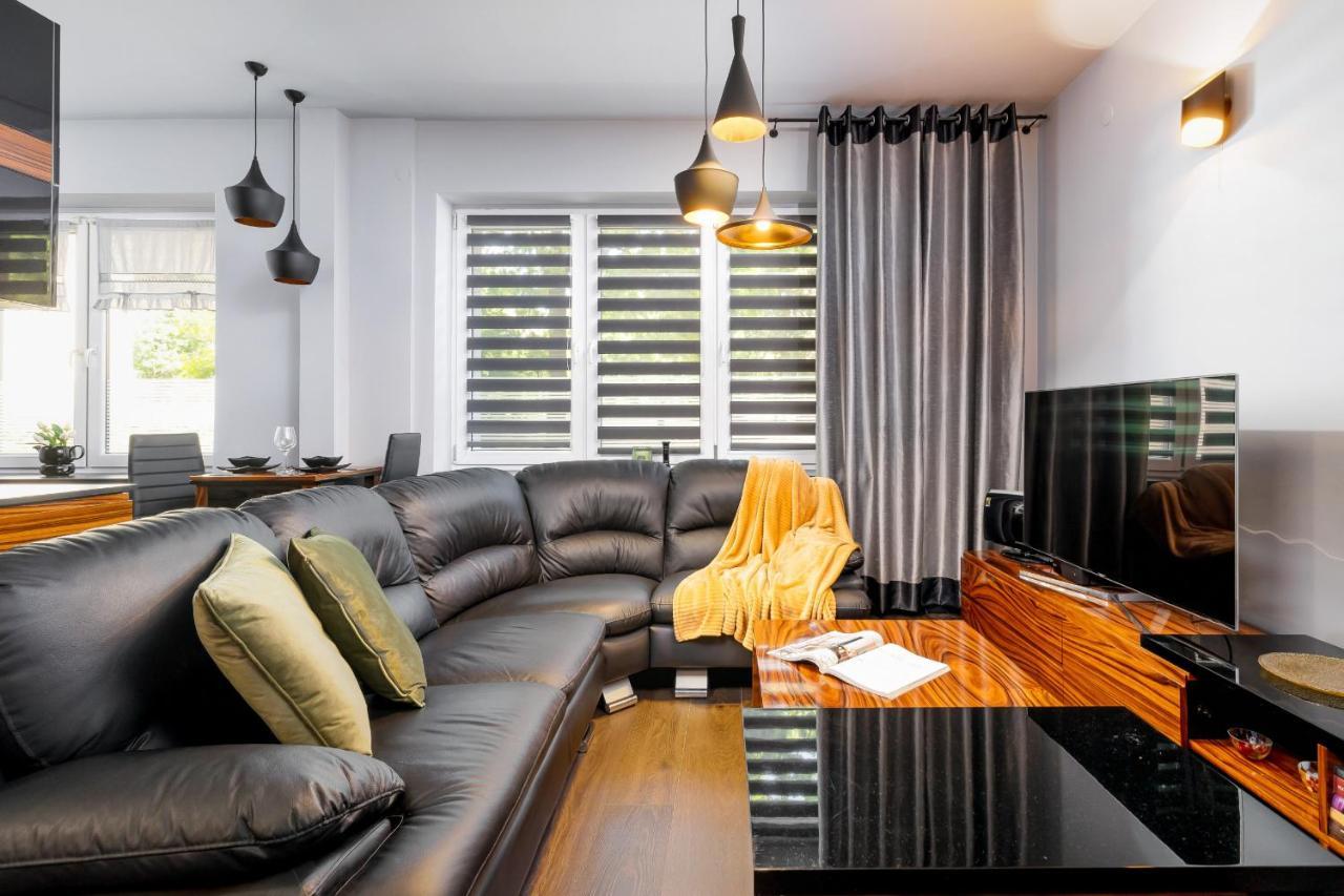 Stylish Korfantego Apartment Next To Spodek By Noclegi Renters Kattowitz Exterior foto